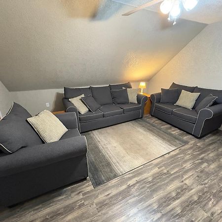 Spacious Rustic Downtown Market St 1 Bedroom Apt, Sleeps Up To 5, Steps To Honeywell & Eagles Theatre Wabash Exterior foto